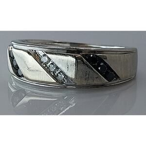 10K WG Men's Diamond Ring 7.2g Size 8.5